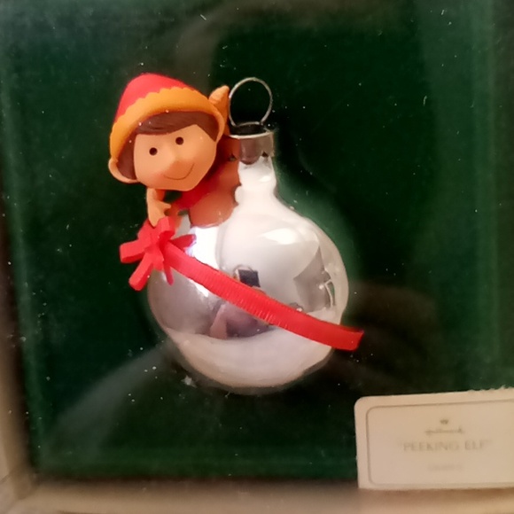 Vintage Hallmark ornament - Picture 5 of 5